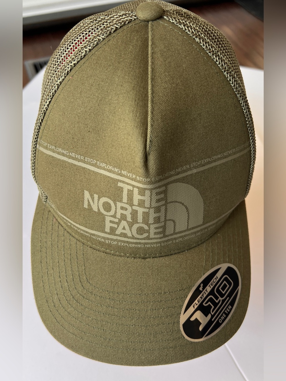 New The North Face Logo Trucker Hat Cap Flexfit 110 Army Green Mesh Snapback